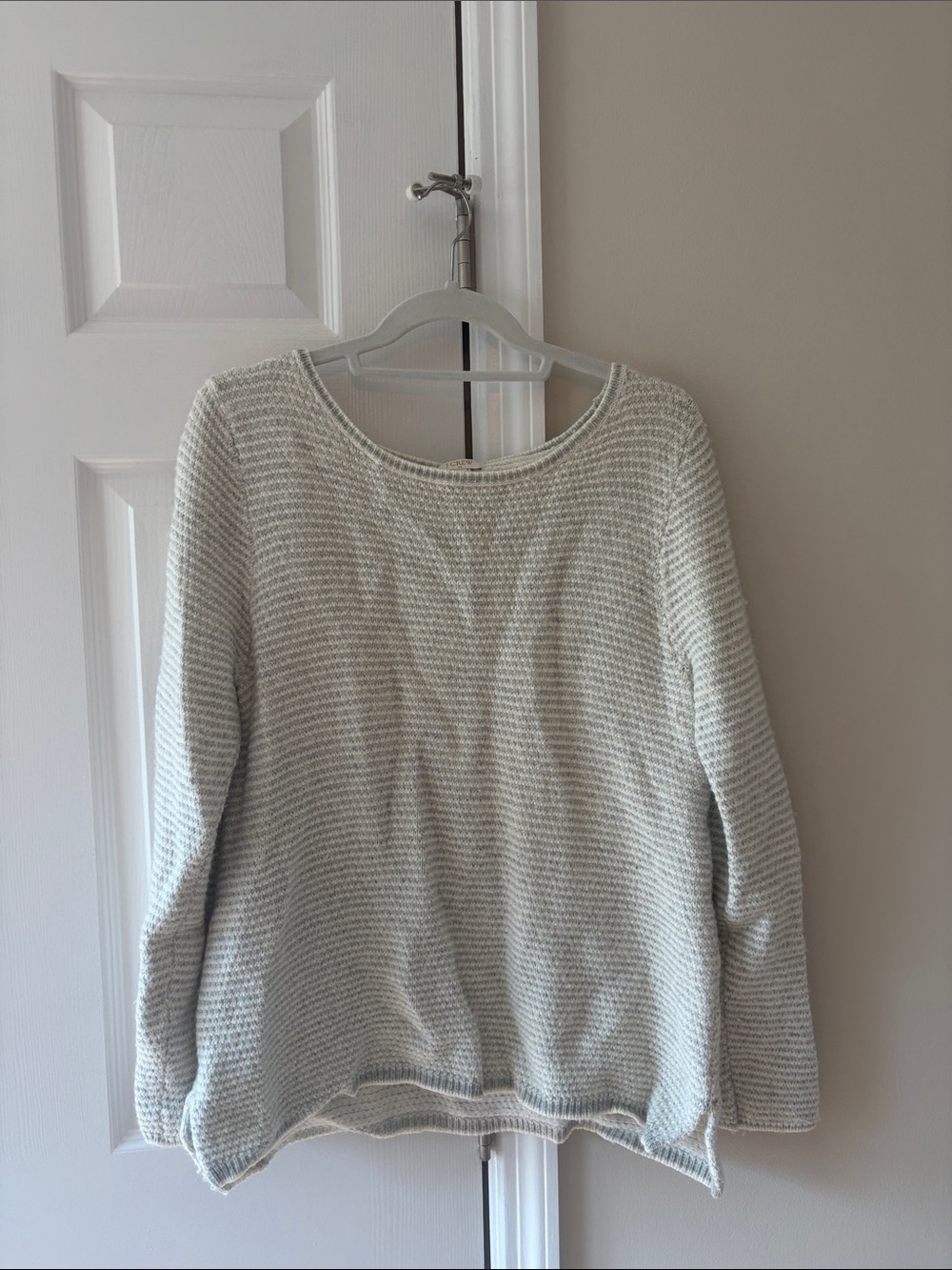 J Crew Cozy Cream Knit Scoop Neck Sweater